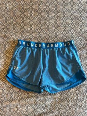 Under Armour Women's Play Up 3.0 Shorts Blue Large